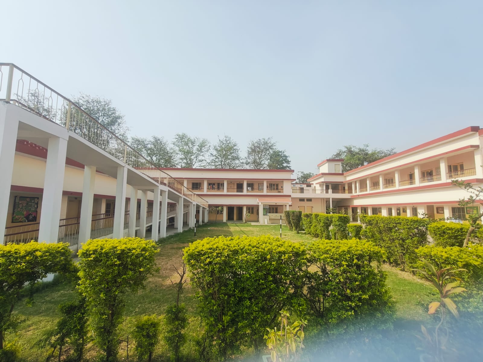 Orison Scolastica campus — view 4
